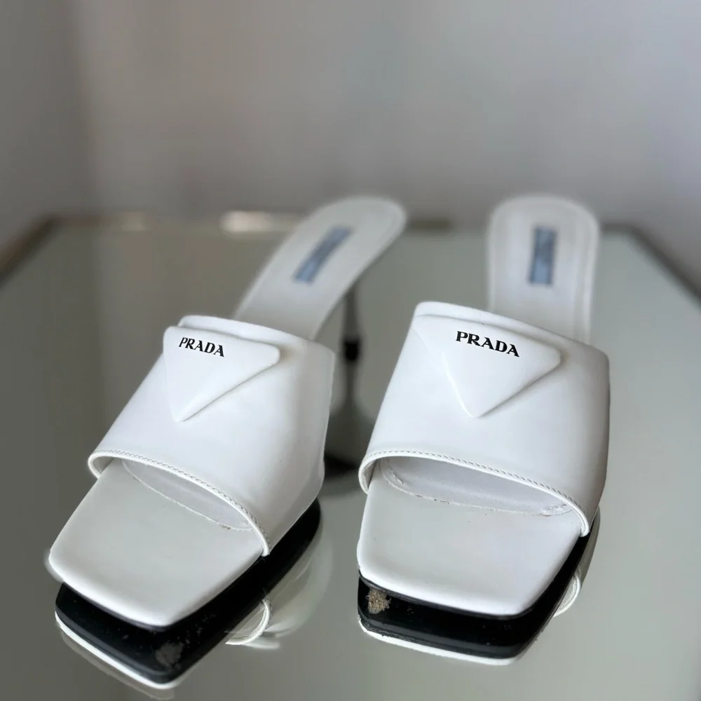 EUC PRADA Leather sandals $1,100 39 - Picture 4 of 13